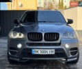 Сірий БМВ Х5, об'ємом двигуна 2.99 л та пробігом 242 тис. км за 18399 $, фото 2 на Automoto.ua