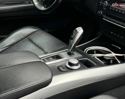 Серый БМВ Х5, объемом двигателя 3 л и пробегом 317 тыс. км за 15490 $, фото 39 на Automoto.ua