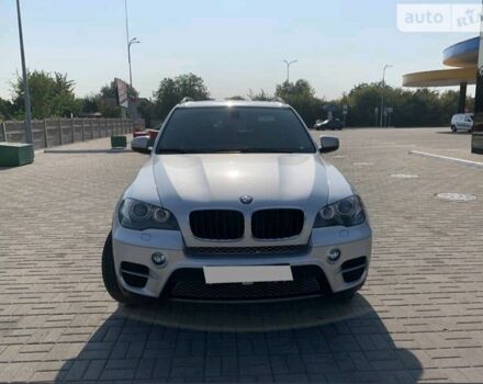 БМВ Х5 2010 в Днепре (Днепропетровске) на Automoto.ua Серый БМВ Х5, объемом двигателя 3 л и пробегом 215 тыс. км за 15700 $, фото 4 на Automoto.ua