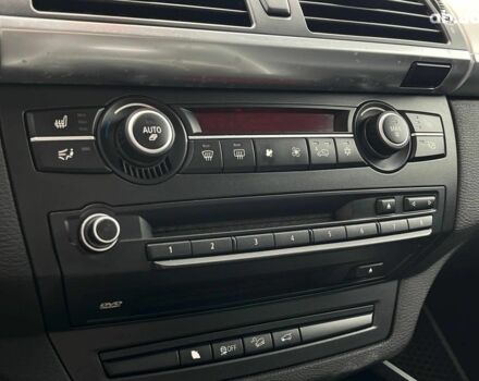 Серый БМВ Х5, объемом двигателя 3 л и пробегом 317 тыс. км за 15490 $, фото 20 на Automoto.ua