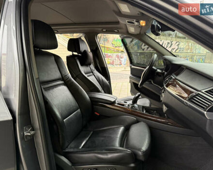 Сірий БМВ Х5, об'ємом двигуна 3 л та пробігом 297 тис. км за 14900 $, фото 13 на Automoto.ua