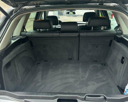 Сірий БМВ Х5, об'ємом двигуна 2.98 л та пробігом 187 тис. км за 16000 $, фото 5 на Automoto.ua