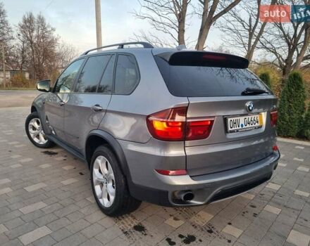Серый БМВ Х5, объемом двигателя 0 л и пробегом 215 тыс. км за 15500 $, фото 21 на Automoto.ua