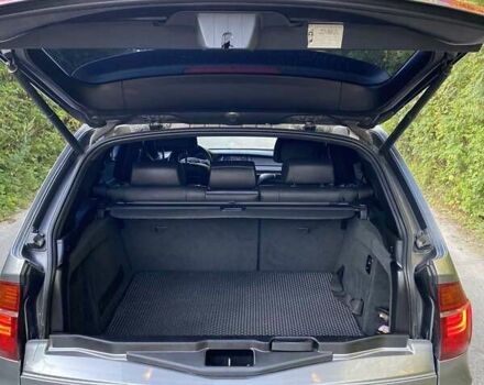 Серый БМВ Х5, объемом двигателя 3 л и пробегом 231 тыс. км за 18800 $, фото 11 на Automoto.ua