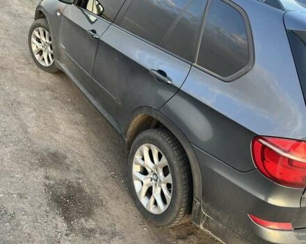 Серый БМВ Х5, объемом двигателя 2.98 л и пробегом 420 тыс. км за 13000 $, фото 2 на Automoto.ua