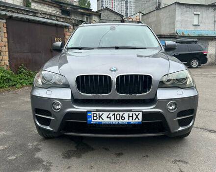 Сірий БМВ Х5, об'ємом двигуна 2.98 л та пробігом 187 тис. км за 16000 $, фото 12 на Automoto.ua