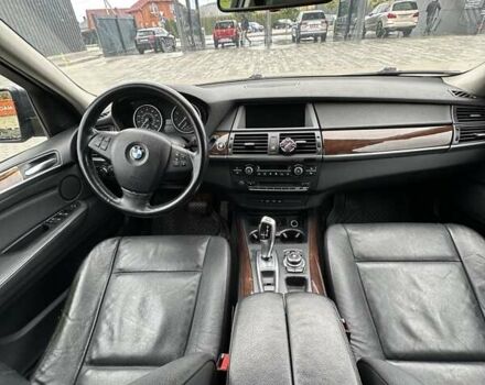 Серый БМВ Х5, объемом двигателя 2.98 л и пробегом 210 тыс. км за 12500 $, фото 15 на Automoto.ua