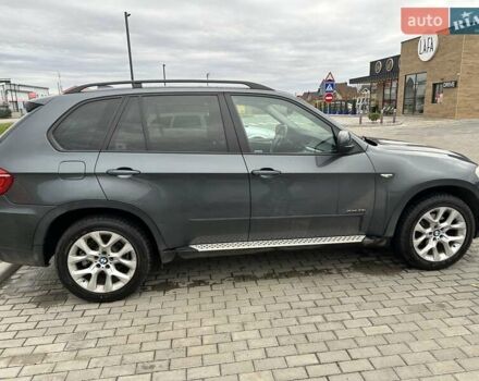 Серый БМВ Х5, объемом двигателя 2.98 л и пробегом 210 тыс. км за 12500 $, фото 2 на Automoto.ua