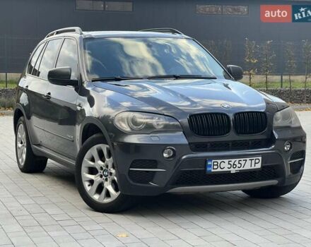 Серый БМВ Х5, объемом двигателя 2.98 л и пробегом 279 тыс. км за 10900 $, фото 1 на Automoto.ua
