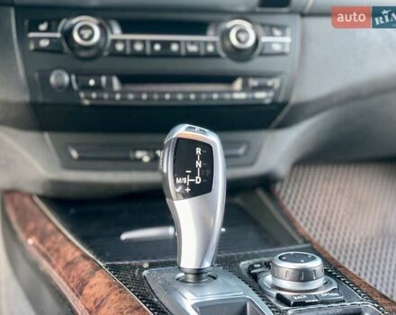 Серый БМВ Х5, объемом двигателя 2.98 л и пробегом 255 тыс. км за 15000 $, фото 24 на Automoto.ua