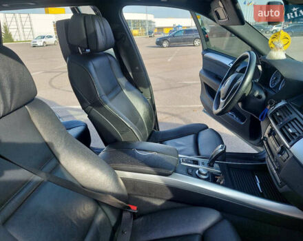 Серый БМВ Х5, объемом двигателя 2.99 л и пробегом 290 тыс. км за 18000 $, фото 6 на Automoto.ua