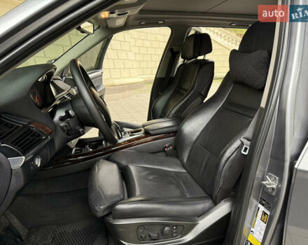 Сірий БМВ Х5, об'ємом двигуна 3 л та пробігом 297 тис. км за 14900 $, фото 20 на Automoto.ua