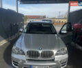 Серый БМВ Х5, объемом двигателя 3 л и пробегом 270 тыс. км за 18500 $, фото 1 на Automoto.ua