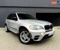 Сірий БМВ Х5, об'ємом двигуна 3 л та пробігом 303 тис. км за 16800 $, фото 7 на Automoto.ua