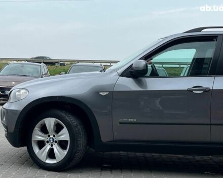 Серый БМВ Х5, объемом двигателя 3 л и пробегом 317 тыс. км за 15490 $, фото 11 на Automoto.ua