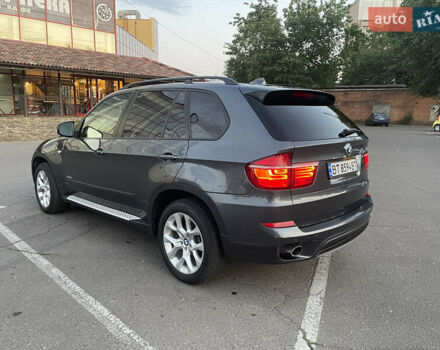 Серый БМВ Х5, объемом двигателя 2.98 л и пробегом 115 тыс. км за 14500 $, фото 6 на Automoto.ua