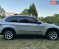 Серый БМВ Х5, объемом двигателя 3 л и пробегом 280 тыс. км за 18000 $, фото 3 на Automoto.ua