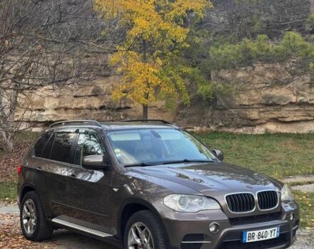 Серый БМВ Х5, объемом двигателя 3 л и пробегом 270 тыс. км за 5000 $, фото 4 на Automoto.ua