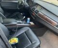 Серый БМВ Х5, объемом двигателя 3 л и пробегом 415 тыс. км за 14000 $, фото 7 на Automoto.ua