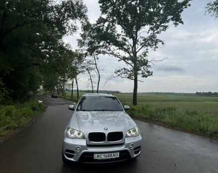 Серый БМВ Х5, объемом двигателя 3 л и пробегом 300 тыс. км за 17500 $, фото 2 на Automoto.ua