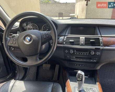 Серый БМВ Х5, объемом двигателя 2.98 л и пробегом 115 тыс. км за 14500 $, фото 8 на Automoto.ua