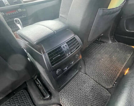 Серый БМВ Х5, объемом двигателя 3 л и пробегом 268 тыс. км за 18500 $, фото 12 на Automoto.ua