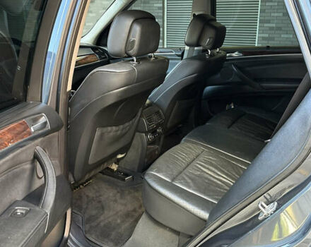 Сірий БМВ Х5, об'ємом двигуна 3 л та пробігом 292 тис. км за 11450 $, фото 16 на Automoto.ua