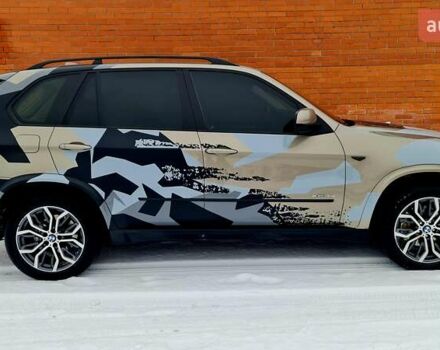 Сірий БМВ Х5, об'ємом двигуна 3 л та пробігом 258 тис. км за 13800 $, фото 2 на Automoto.ua
