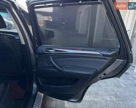 Сірий БМВ Х5, об'ємом двигуна 2.99 л та пробігом 242 тис. км за 18399 $, фото 20 на Automoto.ua