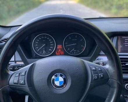 Серый БМВ Х5, объемом двигателя 3 л и пробегом 231 тыс. км за 18800 $, фото 2 на Automoto.ua