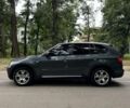 Сірий БМВ Х5, об'ємом двигуна 3 л та пробігом 261 тис. км за 16299 $, фото 1 на Automoto.ua