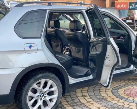 Серый БМВ Х5, объемом двигателя 2.98 л и пробегом 255 тыс. км за 15000 $, фото 8 на Automoto.ua