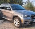 Серый БМВ Х5, объемом двигателя 3 л и пробегом 211 тыс. км за 15500 $, фото 1 на Automoto.ua