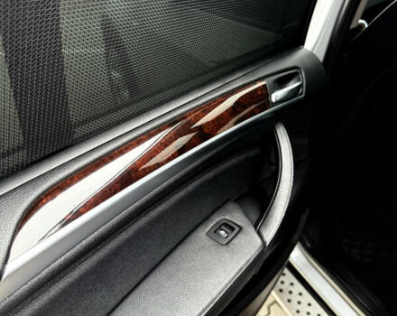 Сірий БМВ Х5, об'ємом двигуна 3 л та пробігом 298 тис. км за 15900 $, фото 63 на Automoto.ua