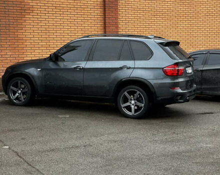 БМВ Х5 2010 в Днепре (Днепропетровске) на Automoto.ua Серый БМВ Х5, объемом двигателя 3 л и пробегом 200 тыс. км за 19500 $, фото 1 на Automoto.ua
