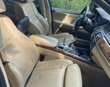 Серый БМВ Х5, объемом двигателя 2.99 л и пробегом 285 тыс. км за 16800 $, фото 24 на Automoto.ua