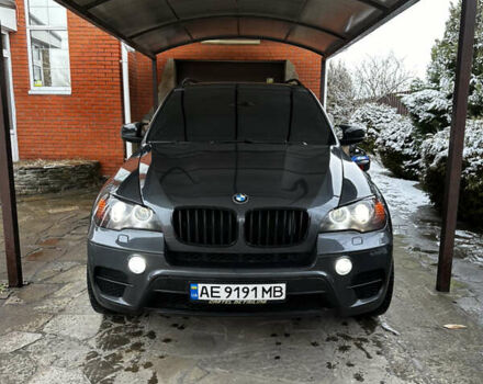 БМВ Х5 2010 в Днепре (Днепропетровске) на Automoto.ua Серый БМВ Х5, объемом двигателя 3 л и пробегом 200 тыс. км за 19500 $, фото 4 на Automoto.ua
