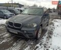 Серый БМВ Х5, объемом двигателя 2.98 л и пробегом 116 тыс. км за 12000 $, фото 1 на Automoto.ua