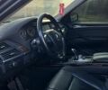 Серый БМВ Х5, объемом двигателя 3 л и пробегом 300 тыс. км за 13000 $, фото 2 на Automoto.ua