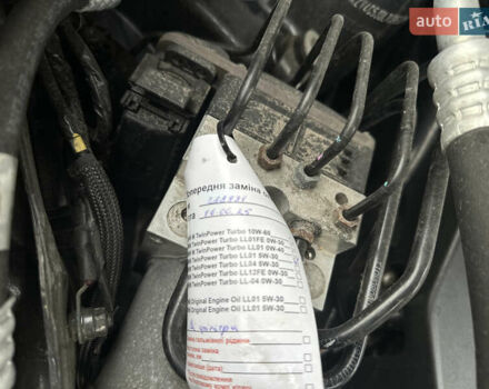 Сірий БМВ Х5, об'ємом двигуна 3 л та пробігом 292 тис. км за 11450 $, фото 24 на Automoto.ua