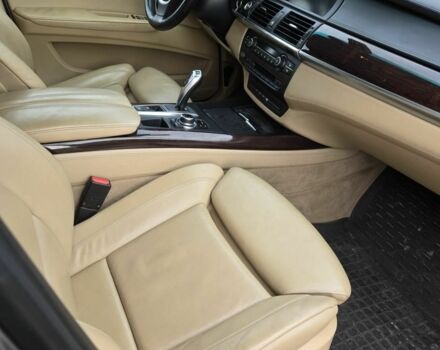 Сірий БМВ Х5, об'ємом двигуна 3 л та пробігом 280 тис. км за 14700 $, фото 8 на Automoto.ua