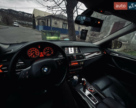 Сірий БМВ Х5, об'ємом двигуна 2.98 л та пробігом 250 тис. км за 13800 $, фото 18 на Automoto.ua