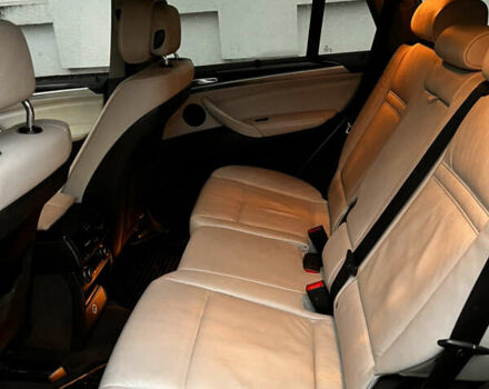 Сірий БМВ Х5, об'ємом двигуна 2.98 л та пробігом 215 тис. км за 14200 $, фото 4 на Automoto.ua