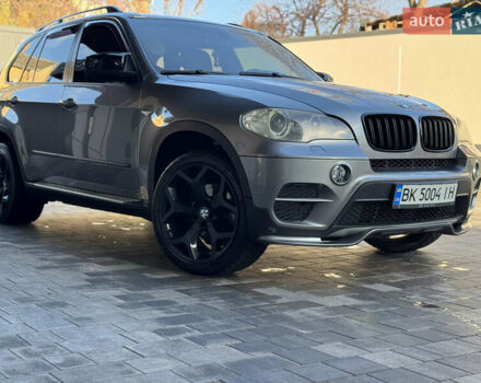 Сірий БМВ Х5, об'ємом двигуна 2.99 л та пробігом 242 тис. км за 18399 $, фото 4 на Automoto.ua