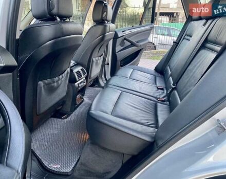 Серый БМВ Х5, объемом двигателя 2.98 л и пробегом 255 тыс. км за 15000 $, фото 26 на Automoto.ua