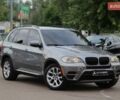 Серый БМВ Х5, объемом двигателя 3 л и пробегом 227 тыс. км за 11900 $, фото 1 на Automoto.ua
