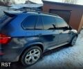 Серый БМВ Х5, объемом двигателя 3 л и пробегом 230 тыс. км за 16000 $, фото 1 на Automoto.ua