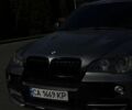 Сірий БМВ Х5, об'ємом двигуна 3 л та пробігом 310 тис. км за 13000 $, фото 1 на Automoto.ua