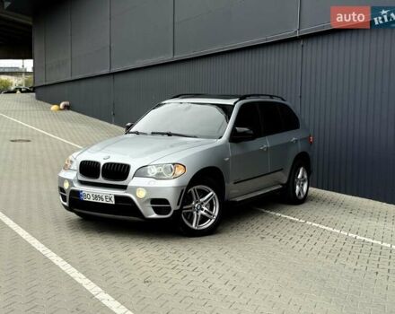 Сірий БМВ Х5, об'ємом двигуна 3 л та пробігом 303 тис. км за 16800 $, фото 1 на Automoto.ua