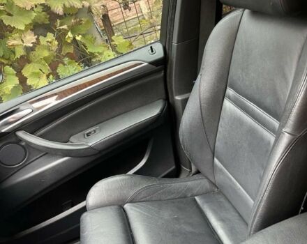 Серый БМВ Х5, объемом двигателя 3 л и пробегом 355 тыс. км за 15500 $, фото 7 на Automoto.ua